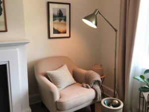 Read more about the article 22 Creative Corner Setups for Living Room