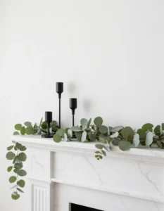 Read more about the article 24 Holiday-Ready Living Room Mantel Styling Ideas for Every Budget